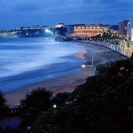 Ibis Budget Biarritz - מלון אנגלה