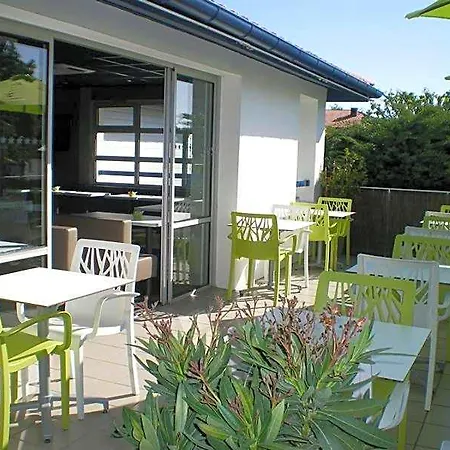 Ibis Budget Biarritz - מלון 2*