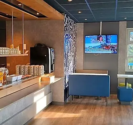 Ibis Budget Biarritz - מלון