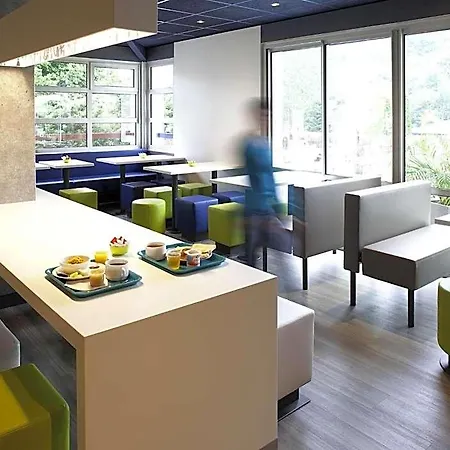 Ibis Budget Biarritz - 酒店
