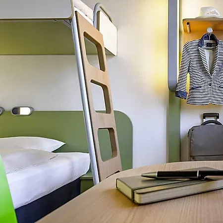 Ibis Budget Biarritz - מלון