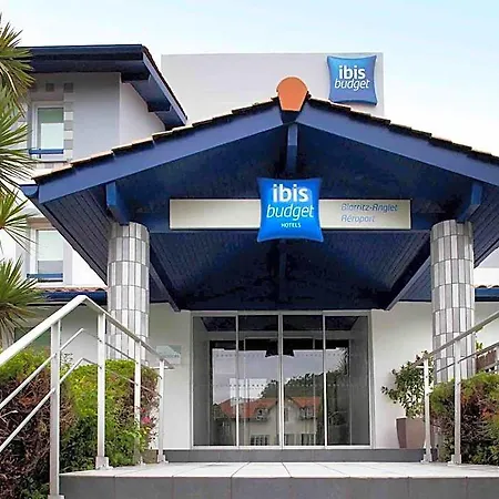 Ibis Budget Biarritz - מלון אנגלה