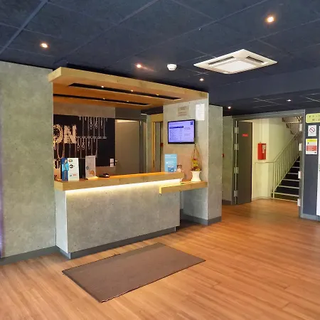 Ibis Budget Biarritz - 호텔
