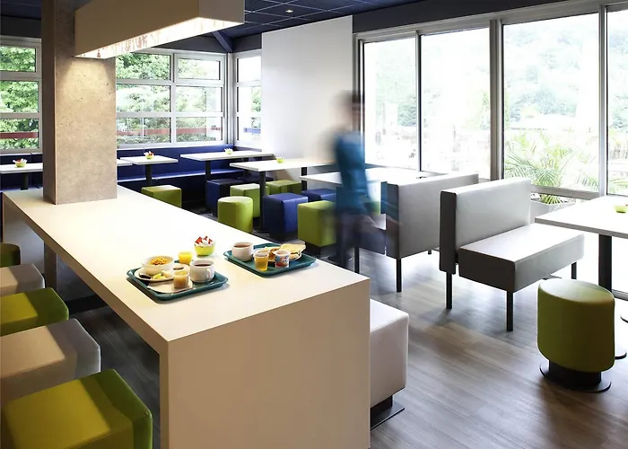 Ibis Budget Biarritz - فندق