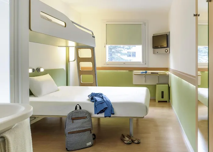 Ibis Budget Biarritz - أنغليه